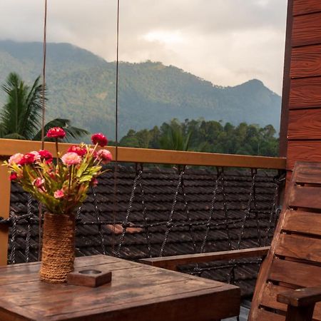 Wayanad Doubletree Villa Vythiri Exterior photo